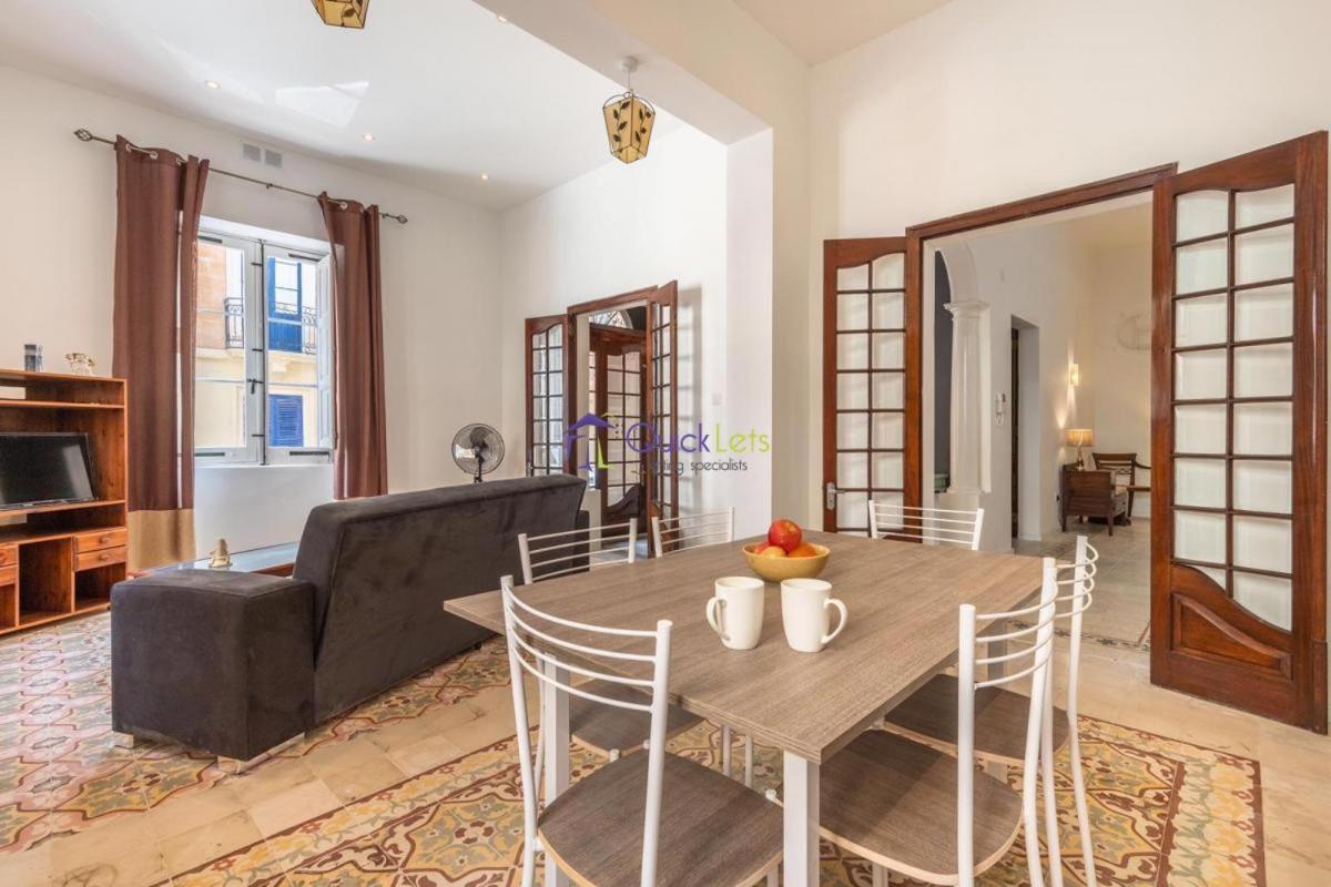 Spacious 4-Bedrooms Townhouse In Tas-Sliema Ngoại thất bức ảnh