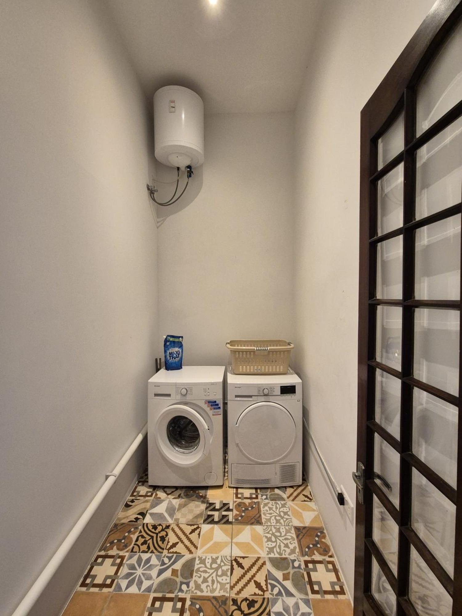 Spacious 4-Bedrooms Townhouse In Tas-Sliema Ngoại thất bức ảnh